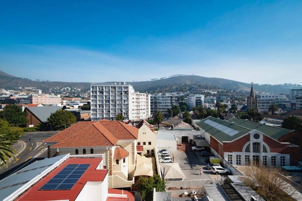 Apartment Montreux Urban Oasis Cape Town